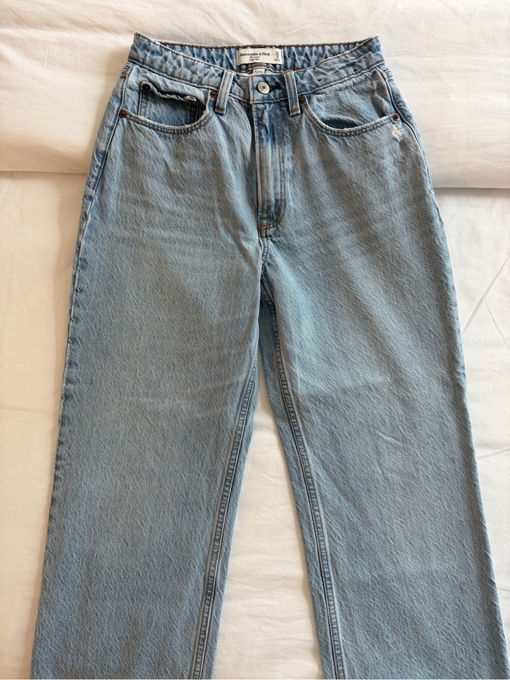 High Rise Loose Jean - Light Blue